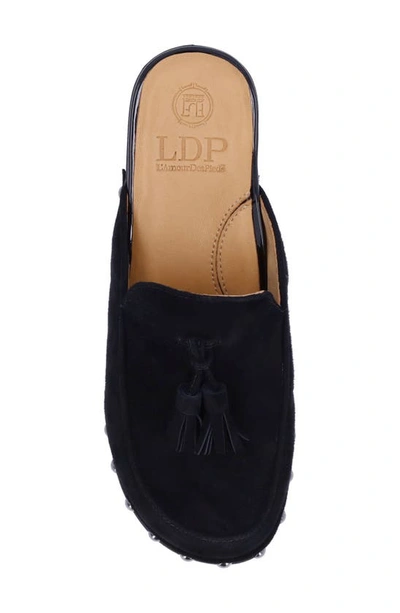 L'amour Des Pieds Gracen Studded Clog In Black