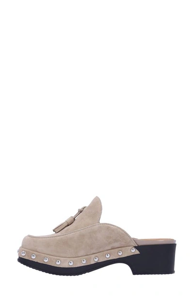 L'amour Des Pieds Gracen Studded Clog In Taupe