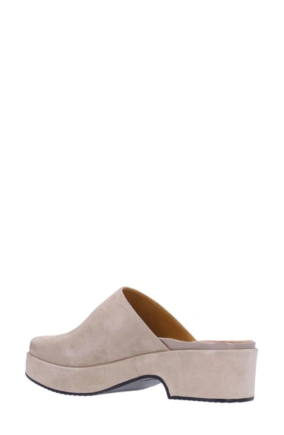 L'amour Des Pieds Galana Platform Mule In Taupe