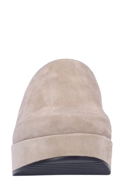 L'amour Des Pieds Galana Platform Mule In Taupe