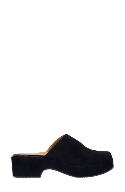 L'amour Des Pieds Galana Platform Mule In Black