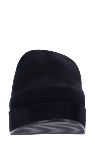 L'amour Des Pieds Galana Platform Mule In Black