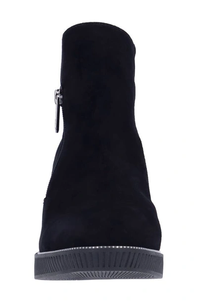 L'amour Des Pieds Lanelle Bootie In Black