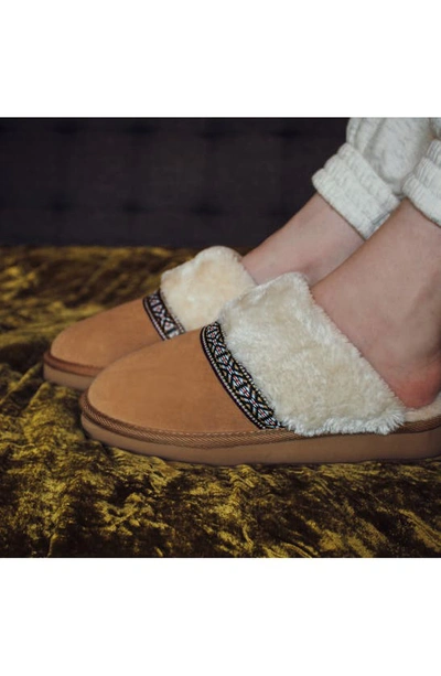 Minnetonka Corie Faux Fur Scuff Slipper In Cinnamon