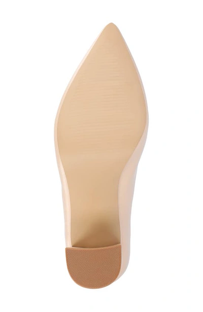 Journee Collection Simonne Pointed Toe Pump In Vanilla