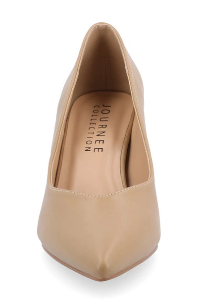 Journee Collection Simonne Pointed Toe Pump In Honey