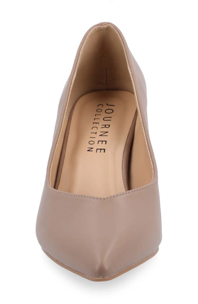 Journee Collection Simonne Pointed Toe Pump In Rosewood