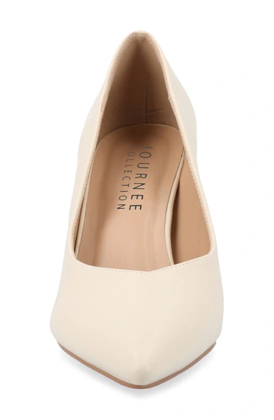 Journee Collection Simonne Pointed Toe Pump In Cream