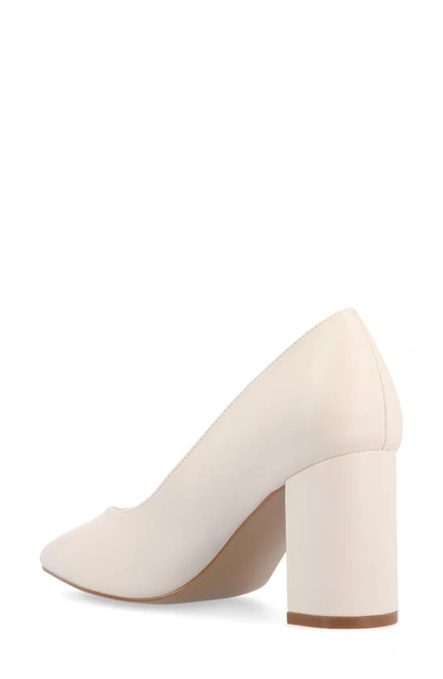 Journee Collection Simonne Pointed Toe Pump In Porcelain