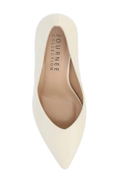 Journee Collection Simonne Pointed Toe Pump In Cream
