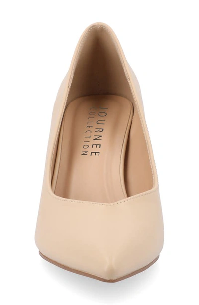 Journee Collection Simonne Pointed Toe Pump In Shell
