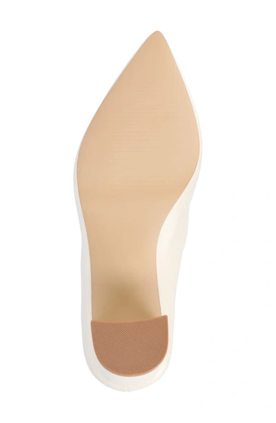 Journee Collection Simonne Pointed Toe Pump In Porcelain