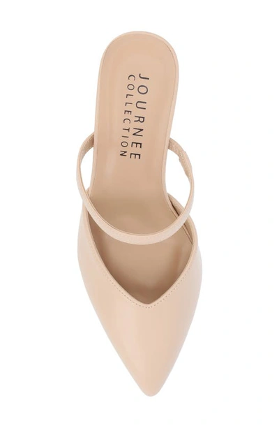 Journee Collection Yvon Pointed Toe Mule In Vanilla