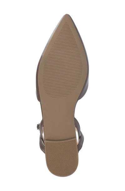 Journee Collection Martine Slingback Flat In Truffle