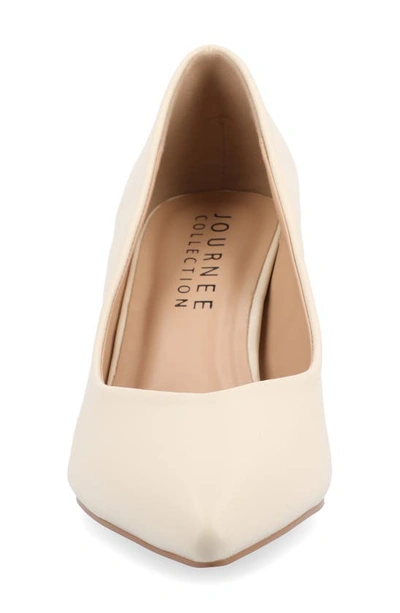 Journee Collection Gabriella Pointed Toe Pump In Cream
