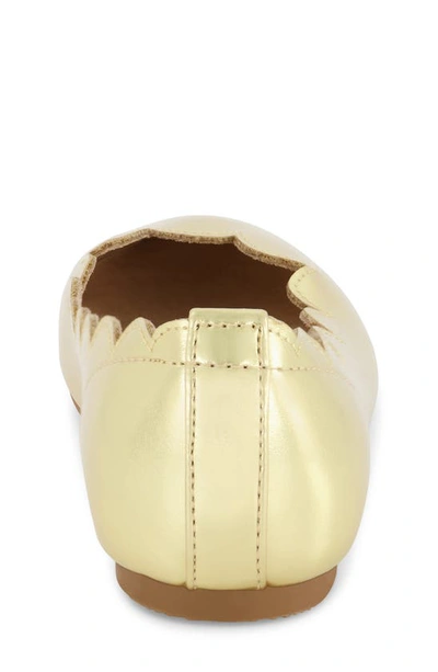 Jessica Simpson Amy Scallop Flat In Gold