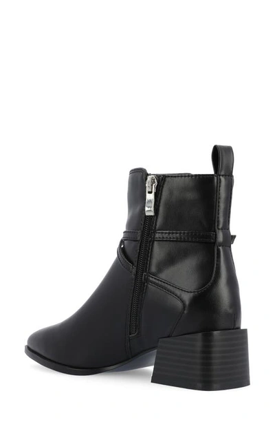 Journee Collection Estelle Bootie In Black