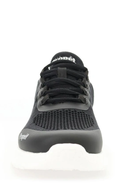 Propét B10 Usher Sneaker In Black