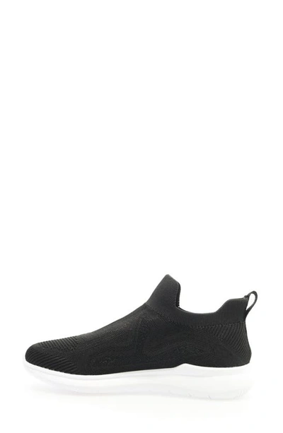 Propét Travelbound Slip-on Sneaker In Black