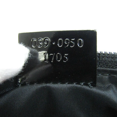 Shop Gucci Black Synthetic Clutch Bag ()
