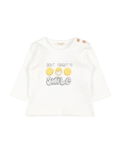 Shop Coccodé Newborn Girl T-shirt Off White Size 3 Cotton