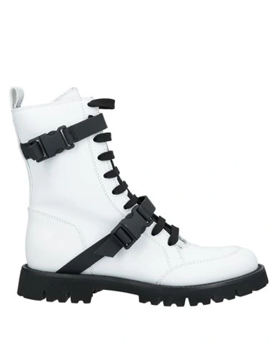 Shop Add X Baldinini Woman Ankle Boots White Size 7 Calfskin