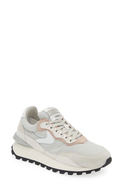 Shop Voile Blanche Qwark Hype Sneaker In Ice Grey