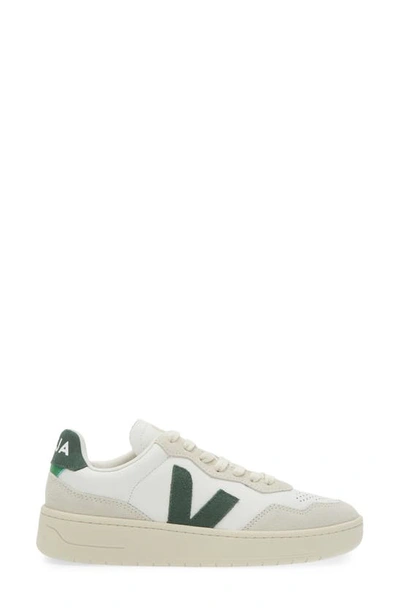 Veja V-10 Suede-trim Sneaker In Extra-white Cyprus