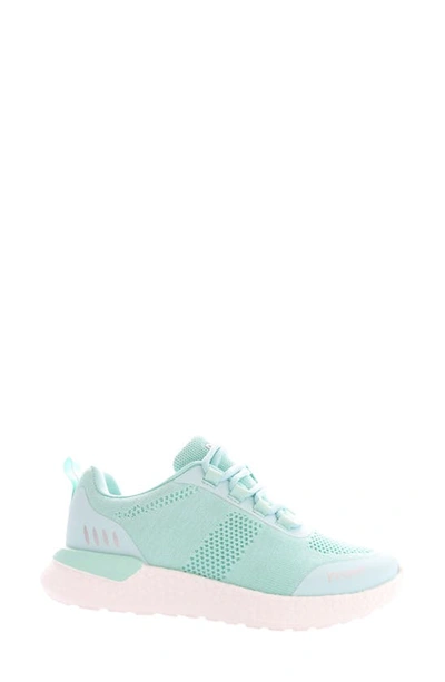 Propét B10 Usher Sneaker In Mint