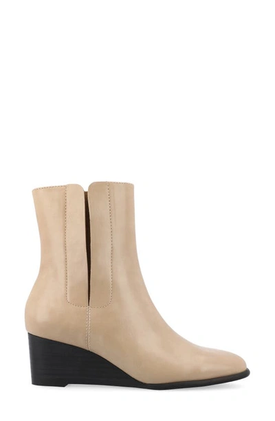 Journee Collection Kylo Boot In Tan