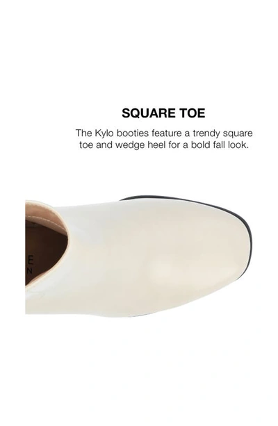 Journee Collection Kylo Boot In Bone