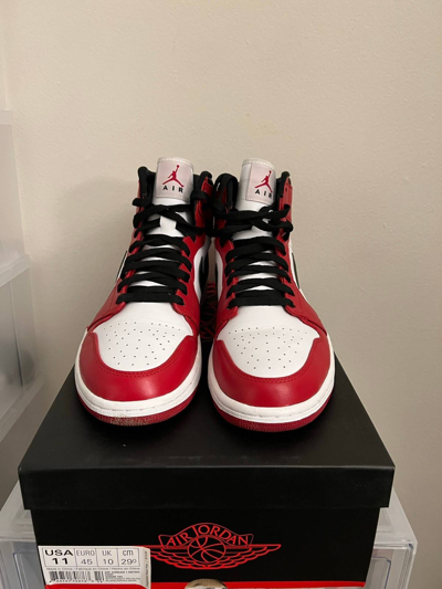Pre-owned Jordan Nike Air Jordan 1 Retro High Chicago 2013 Size 11 Shoes In  White/varsity Red/black | ModeSens