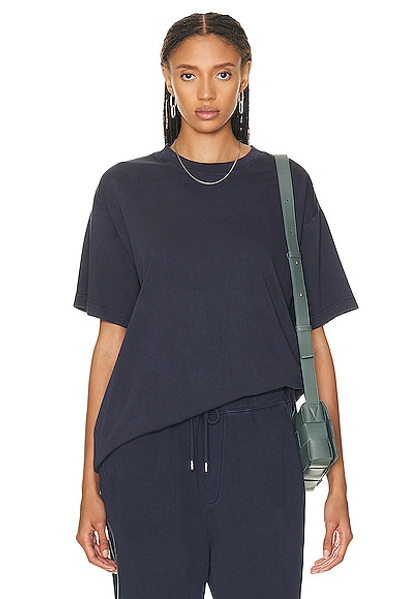 Wao The Relaxed Tee In Navy