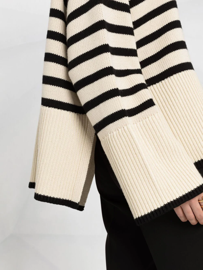Totême Two-tone Design Turtleneck Jumper