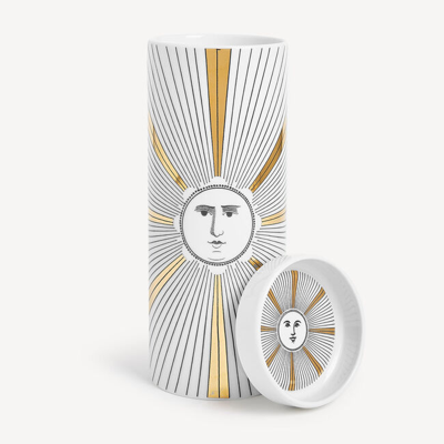 Shop Fornasetti Nel Mentre Tall Scented Candle - Soli Décor - Immaginazione Fragrance In White/black/gold