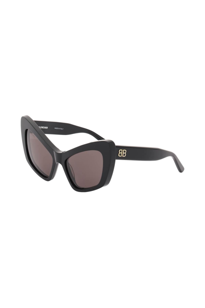 Shop Balenciaga Monaco Cat Sunglasses In Black