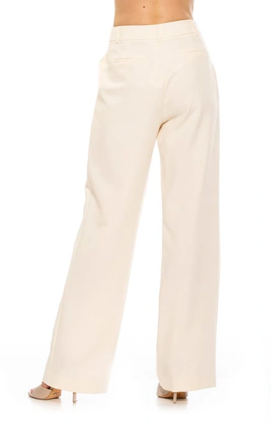 Alexia Admor Ellie Pleated Wide Leg Pants In Ivory