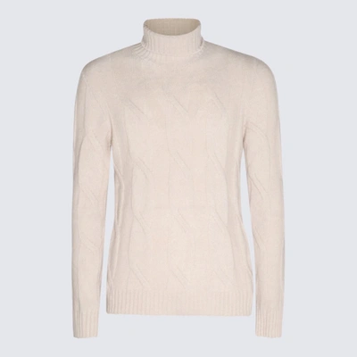 Shop Eleventy Ivory Silk-wool Blend Jumper In White