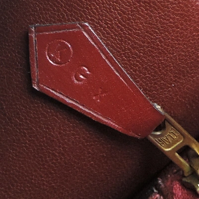 Constance leather handbag Hermès Red in Leather - 31800679