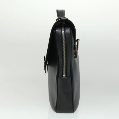 Pre-owned Louis Vuitton Vasili Black Leather Shoulder Bag ()