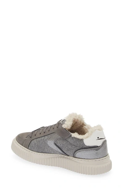 Voile Blanche Lipari Genuine Shearling Lined Sneaker In Anthracite Black