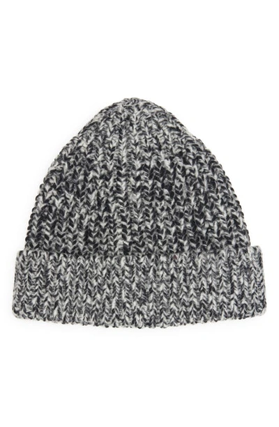 Moncler Creativo Logo Patch Wool Blend Beanie In Grey