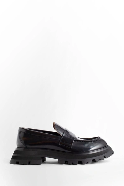 Shop Alexander Mcqueen Loafers In Black