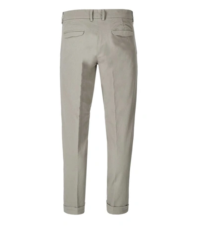 Cruna Light Grey Slim Fit Pants With Front Pleats And Turn-up Hem In Gray