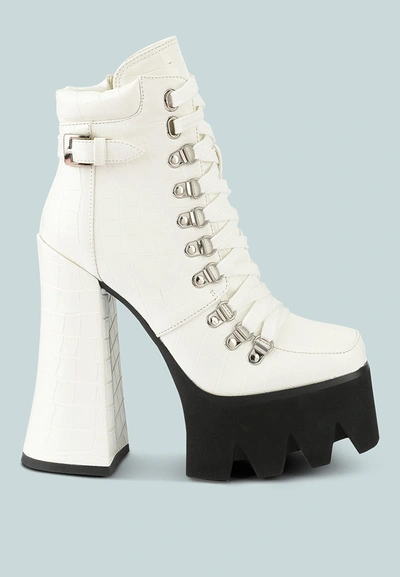 London Rag Boogie High Platform Block Heel Lace Up Biker Boots In White