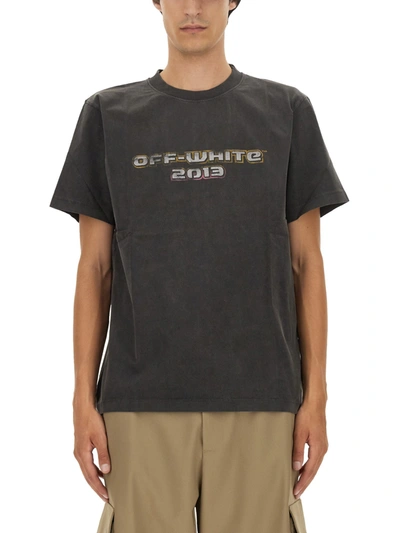 Shop Off-white T-shirt With Print In Nero