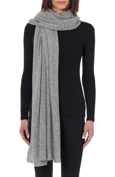 Stewart Of Scotland Cashmere Featherweight Scarf In Grey