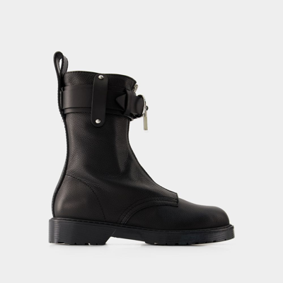 Jw Anderson Lock Combat Ankle Boots In Black