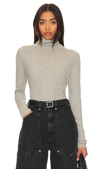 Shop La Made Roosevelt Turtleneck Tee In Light Grey