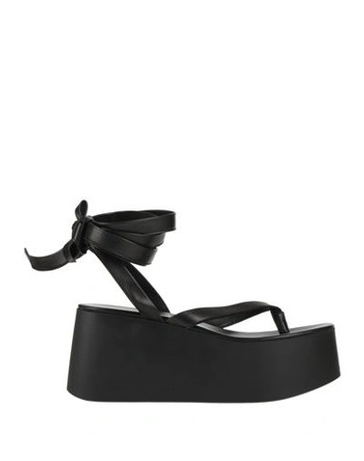 Shop Gianvito Rossi Woman Thong Sandal Black Size 5 Soft Leather